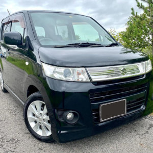 Suzuki Wagon R Stingray 4WD ano 21, muito conservada, interior escuro, rodas, câmbio CVT, Push Start, CD Player, motor corrente 110.000km, Shaken 2 anos ¥280.000 à vista Até 24X no cartão de crédito Financiamento próprio Financiamento japonês Estamos em Miyoshi região de Aichi Toyota Loja de carros usados no Japao